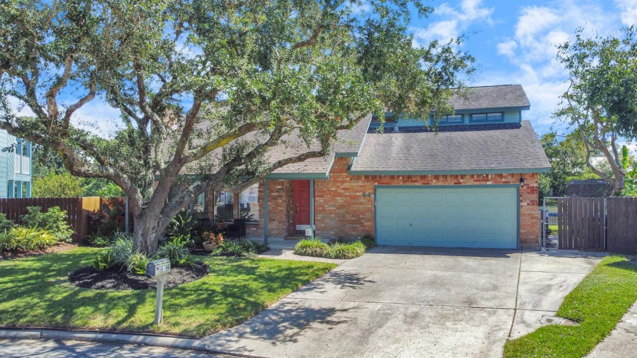 Beauty On The Water! Lake House Near The Beaches! Galveston Exterior foto