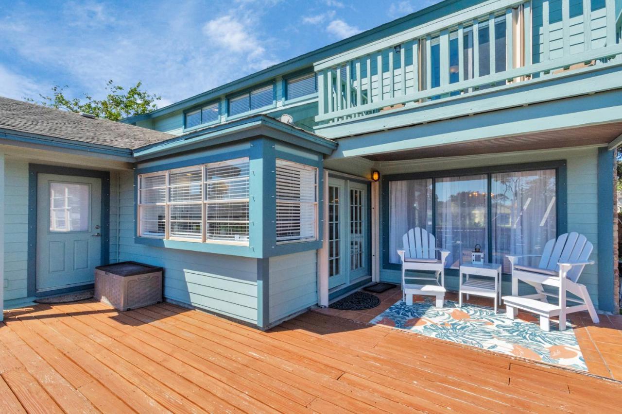 Beauty On The Water! Lake House Near The Beaches! Galveston Exterior foto
