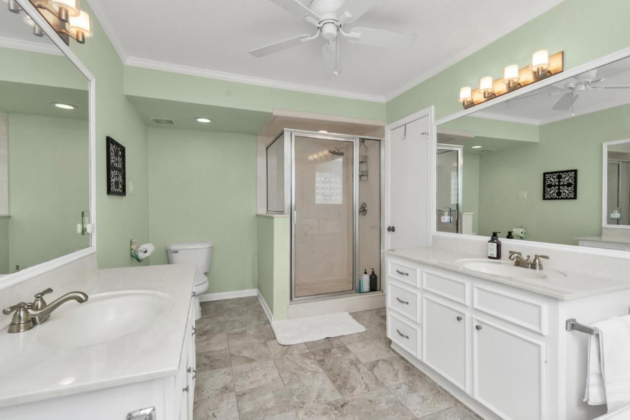 Beauty On The Water! Lake House Near The Beaches! Galveston Exterior foto